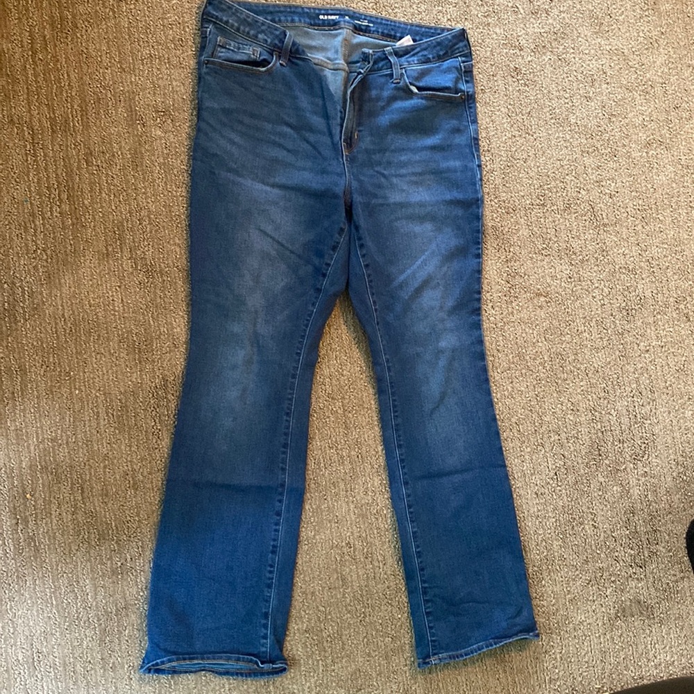 Midrise Old Navy Boot Cut Jeans stretchy